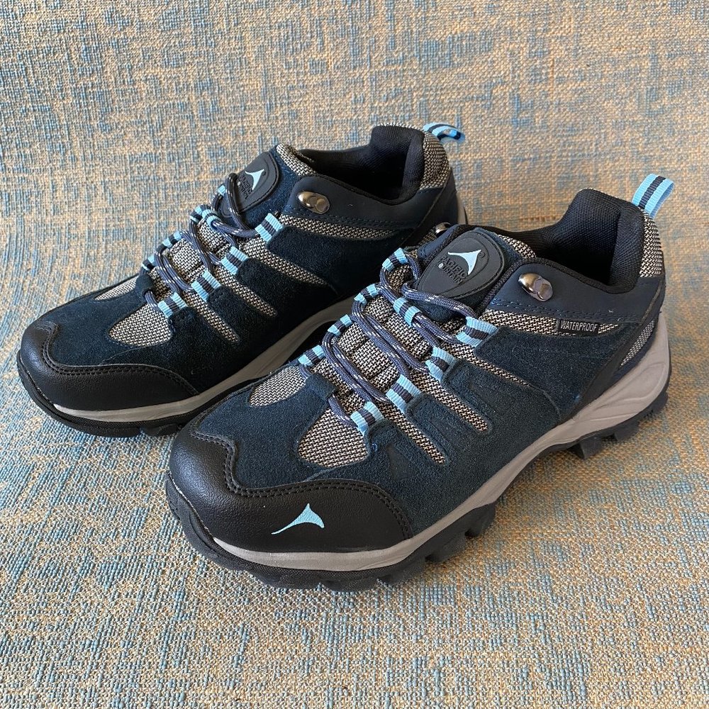 NWOT Pacific Mountain Boulder Low Hiking Shoes (Women's 9.5)